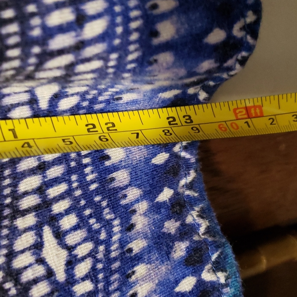 Drawstring neck top - Picture 5 of 6